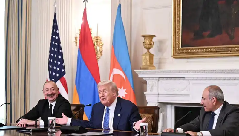 Aliyev, Ermenistan’a Anayasa Çağrısı Yaptı: Harekete Geçme Zamanı Geldi!