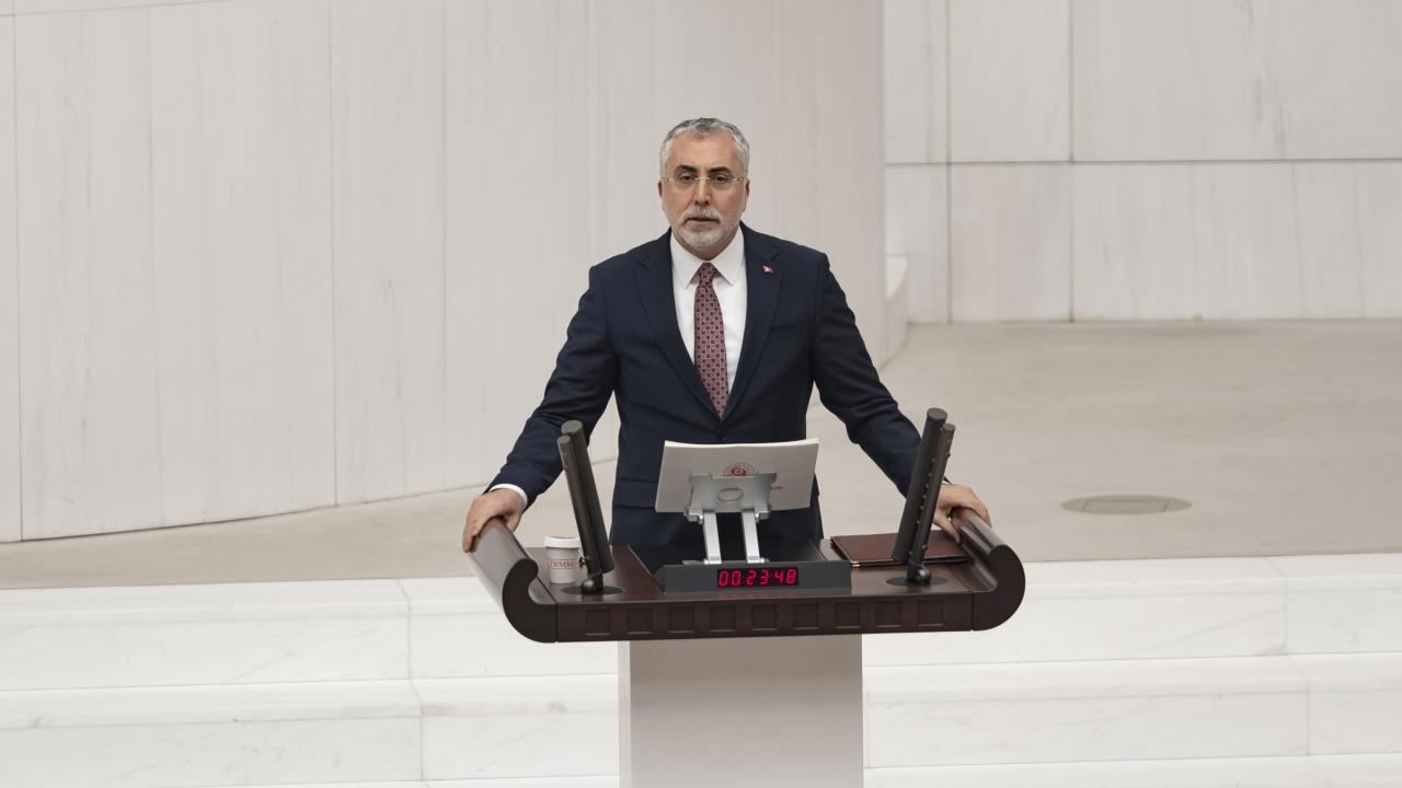 Bakan Işıkhan'dan Çalışan ve İşverenlere Müjde