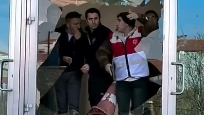Maçta Olaylı Anlar: Taraftarlar Arasında Gerginlik Tırmandı