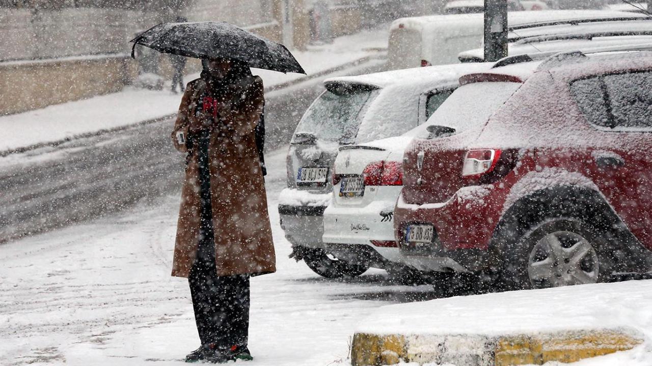 Hava Durumu: Kar ve Yağmur Bekleniyor