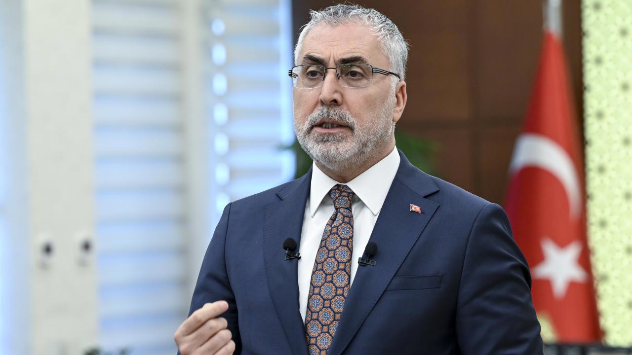 Bakan Işıkhan: Asgari ücrette iyileştirme müjdesi