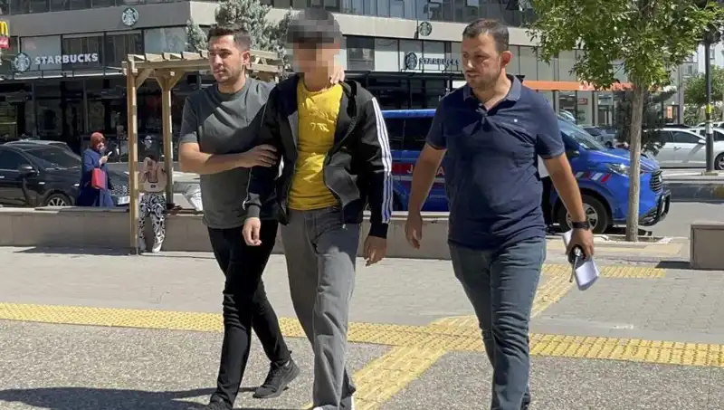 Tartışma Sonrası Kardeşinin Kafasından Bıçakla Yaraladı: Olayın Ayrıntıları