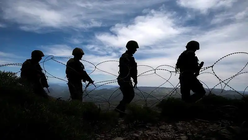 Türkiye’nin İki İlinde 32 Düzensiz Göçmen Operasyonu Düzenlendi