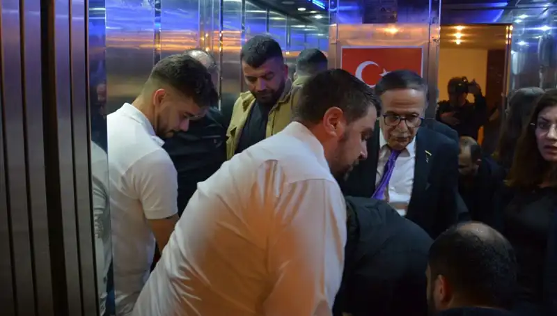 Volkan Konak Anmasında Beklenmedik Kalp Krizi: Sanat Dünyası Sarsıldı