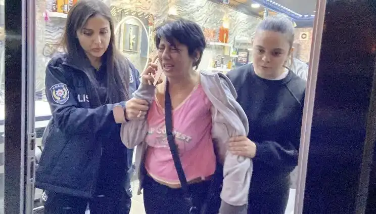 Polise "Köpek" Dedi İtinçten Yakayı Ele Veren Kadın Hakkında Adli Süreç Başladı