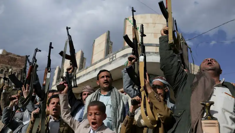Husilerin Yemen'deki Kara Harekatı: ABD'nin Rolü ve Olabilecek Gelişmeler