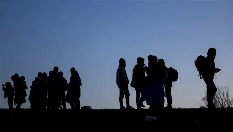 Kırklareli'nde 13 Düzensiz Göçmen Yakalandı: Harekete Geçen Güvenlik Güçleri