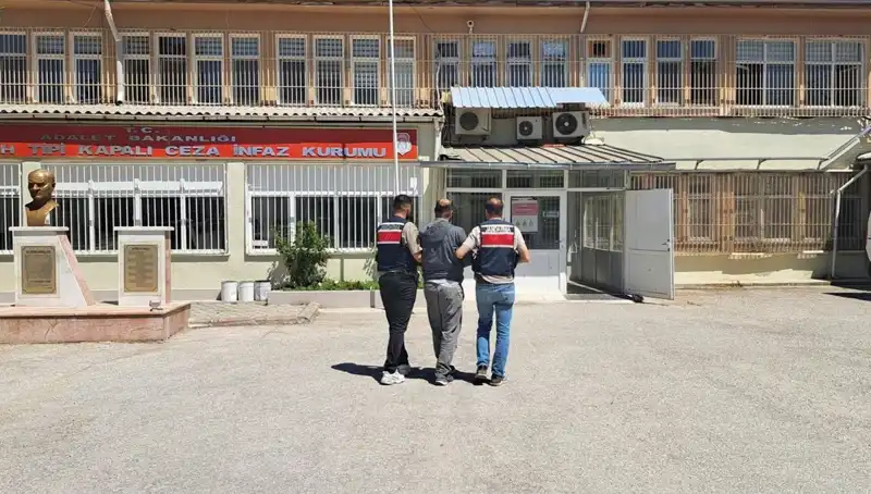Kırmızı Bültenle Aranan Şüpheli Eskişehir'de Ele Geçirildi: Detaylar Ortaya Çıktı
