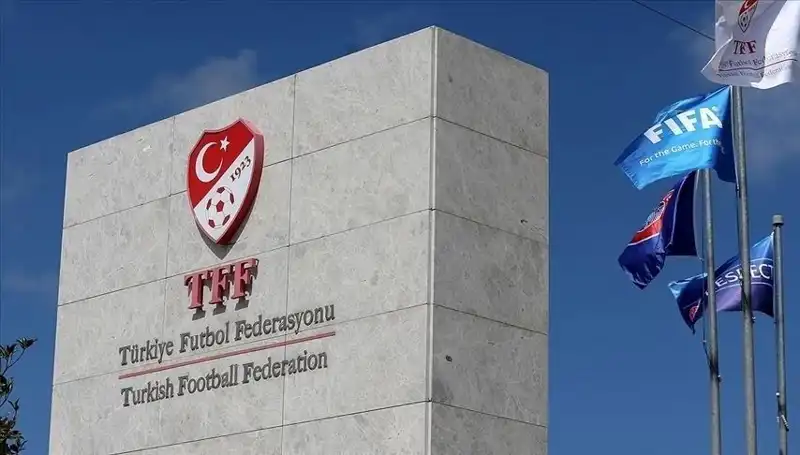 TFF, Profesyonel Liglerde Takım Sayısını Düşürüyor: Futbolun Geleceği Ne Olacak?