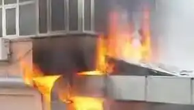 İstanbul'da Büyüyen Kafe Yangını: Şehir Sarsıldı, Mücadele Sürüyor!