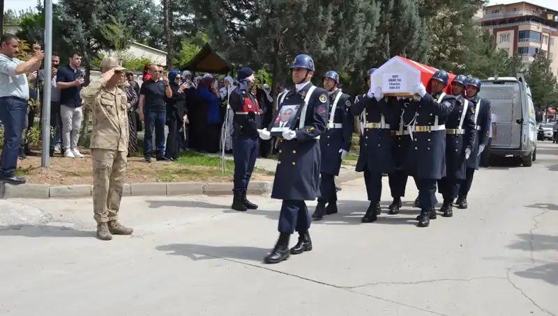 Şehit Gözyaşlarıyla Uğurlandı: Vatanseverlik Duyguları Zirveye Çıktı