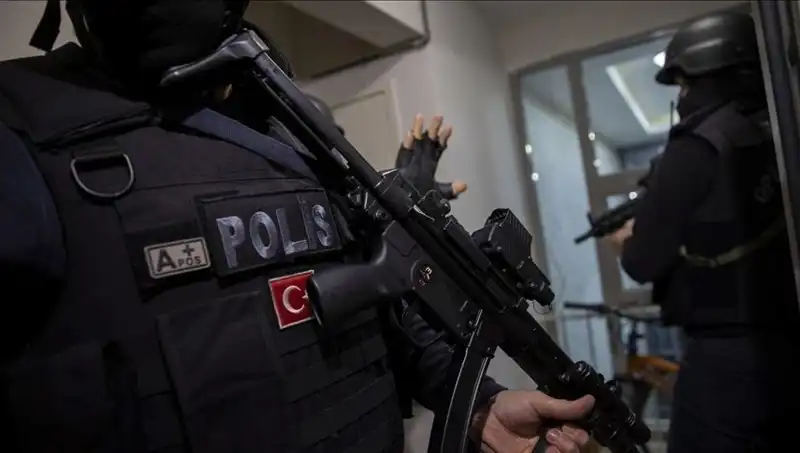 Adana Merkezli Dev Operasyon: 5 İlde 80 Çete Üyesi Yakalandı