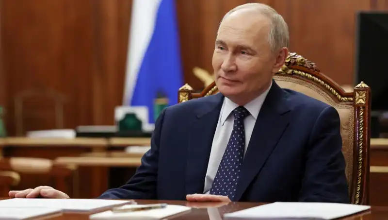 Putin’den Çarpıcı Açıklama: Çin ile Uzayda Neler Yapıyoruz?