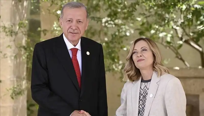 İstanbul'da Akdeniz Zirvesi: Liderler İklim Değişikliği İçin Bir Araya Geliyor